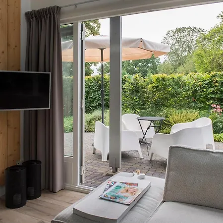 Soeren Lounge Lodge *
