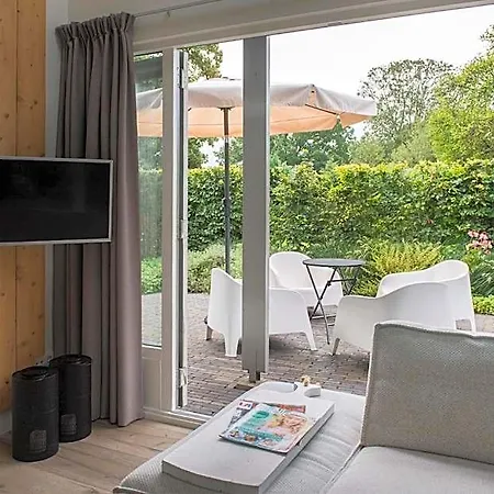 Soeren Lounge
