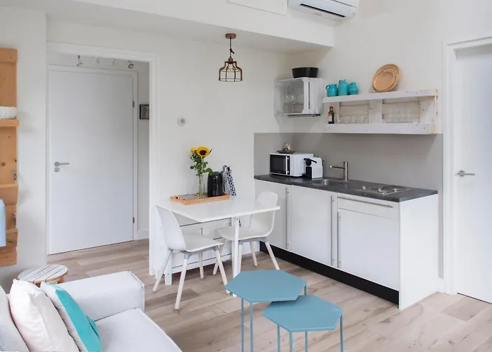 Soeren Lounge 山林小屋